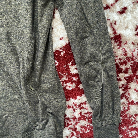 LuluLemon Hunter Green (SZ 2) Runners Jacket - Picture 4 of 5